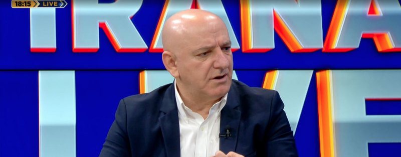 “Berisha gënjeshtra demokratëve që e ndjekin “kuturu”! Roland Bejko: Ka frikë se i lënë sheshin bosh!