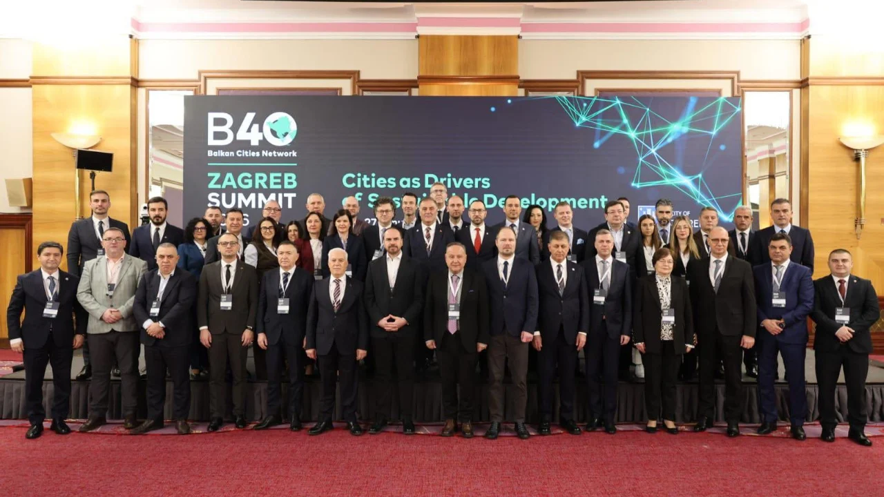 “Trend i rrezikshëm”! 76 kryebashkiakët e Rrjetit të B40 letër në mbështetje të Imamoglu dhe Veliaj: Paraburgimi pa afat, cenim i demokracisë!