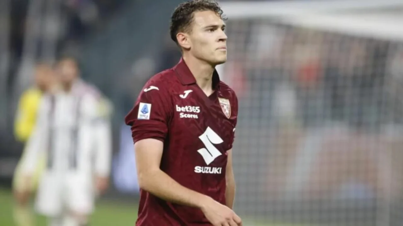 Kristjan Asllani pa busull, nuk di as vetë çfarë do, ja 5 ofertat që ka refuzuar Kristjan Asllani pa busull, nuk di as vetë çfarë do, ja 5 ofertat që ka refuzuar