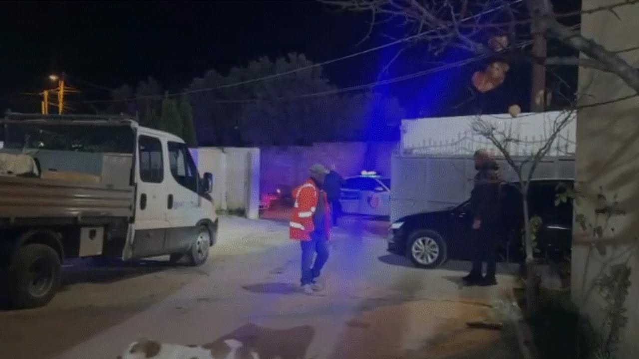 Telashe të tjera për Vlorën! Nuk i hynë në punë askujt por… Maskarenjtë antishtet  grabisin saracineska e stacionit të ujësjellësit vetëm për të krijuar pakënaqësi dhe trazira