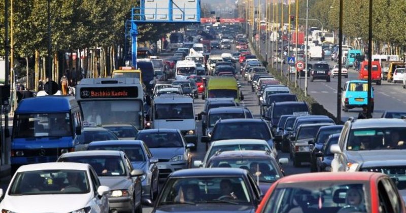 Ndryshon sigurimi i automjeteve: Nga 2026 hyn në fuqi historiku i aksidenteve, sa do paguajnë qytetarët!