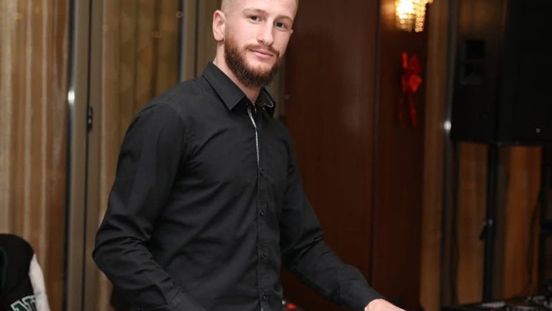 Aksidenti që “përgjaku” nisjen e Vitit të Ri! Mes viktimave, instrumentisti Klejdi Myftari dhe djali i shefit të komisariatit të Tepelenës