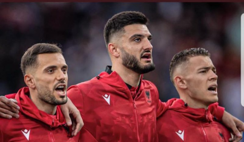 Edhe një shans të artë, Armando Broja luan titullar kundër Manchester United, por është hera e fundit