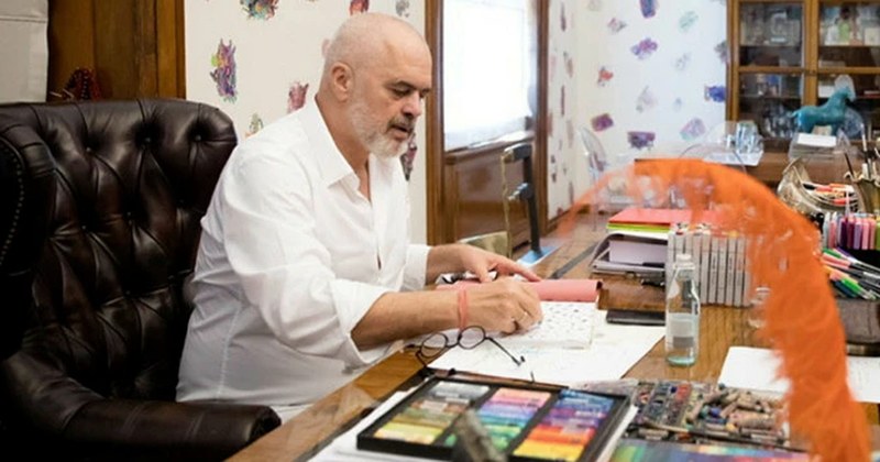 Edi Rama përtej zyrës së Kryeministrit, veprat e tij shiten në galeritë e botës deri në 50 mijë euro