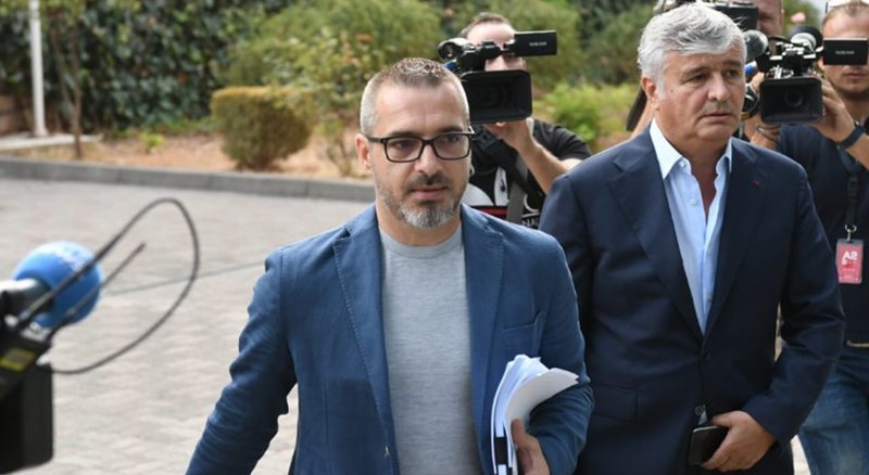 Kërkesës për pafajësie  të Saimir Tahirit  dhe ish-drejtorin e Policisë së Vlorës Jaeld Çela i vjen “radha” për shqyrtim mbasi kanë kryer dënimin! Gjykata e Lartë ndryshon gjyqtarin relator