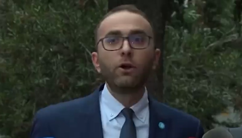 Kur Bardhi i kërkonte transparencë Sali Berishës për financuesit e Kuvendit luksoz të Rithemelimit (Video)