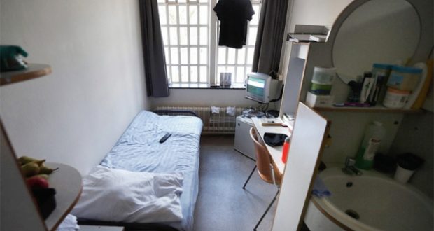 “Shqipëria ka aq shumë të burgosur, sa duhet nga një spital brenda çdo burgu”