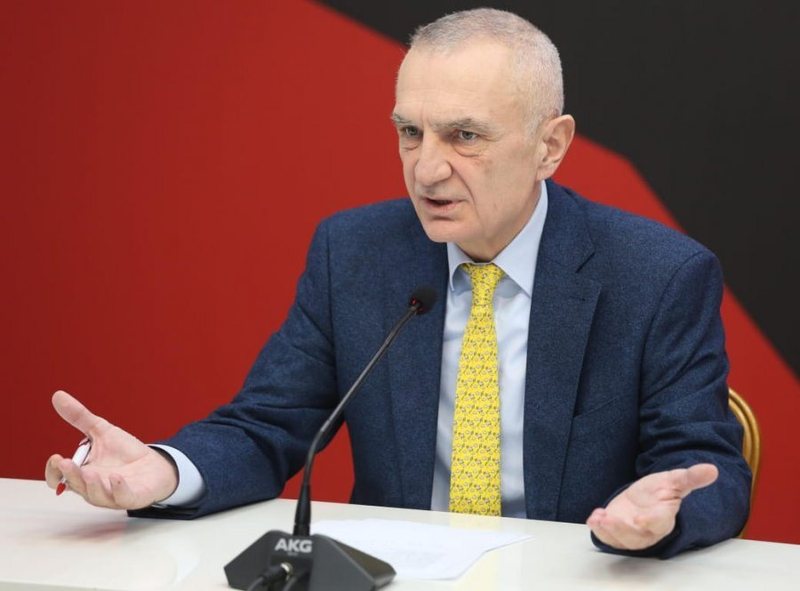 “Më në fund kuptuan dallimin mes Min. Ekonomisë Tregtisë-së dhe Transporteve dhe Metës”!  Ish-presidenti: Nuk bëj lojëra për shtyrje seancash!