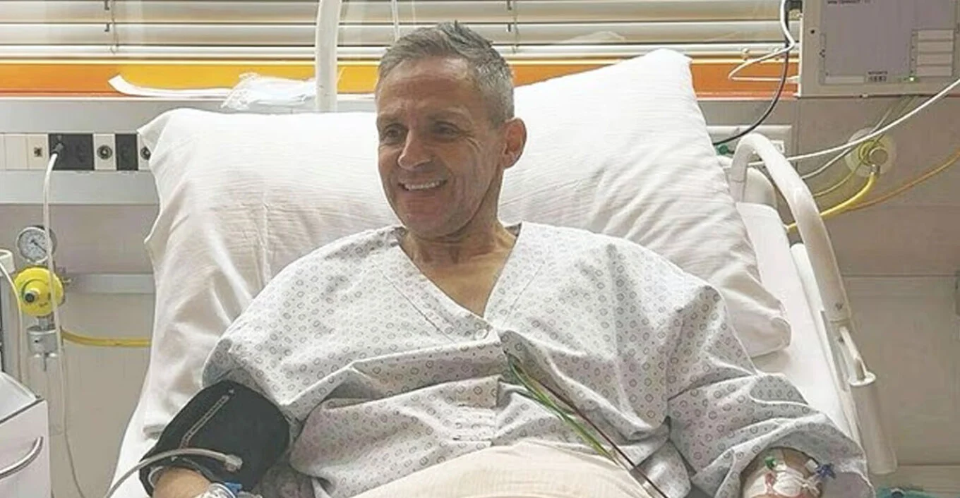 “Vajza ime mbijetoi falë një zinxhiri të pabesueshëm ngjarjesh”! Heroi 55-vjeçar i Crans-Montanës shpëtoi dhjetë të rinj: Pashë njerëz që digjeshin të gjallë dhe…