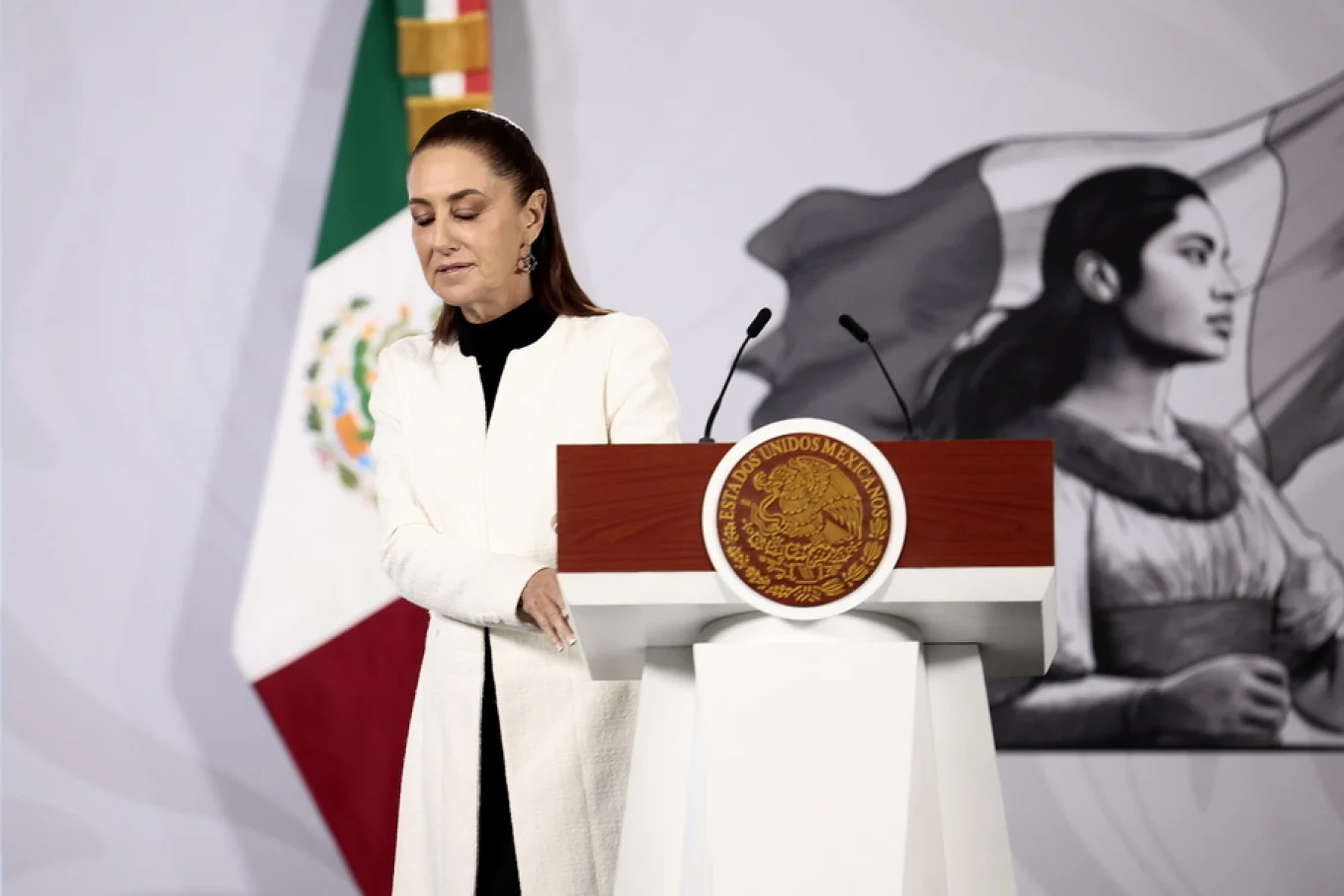 Dy të vdekur në tërmetin me magnitudë 6.5 në Meksikë, momenti kur presidentja ndërpret fjalimin pas lëkundjeve