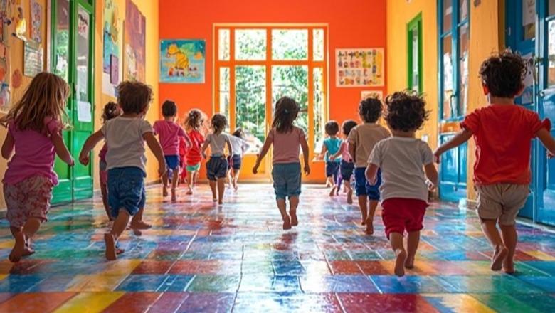 I rrihnin dhe i mbanin të lidhur fëmijët në çerdhe, pesë edukatore në hetim! Mes tyre edhe tre murgesha