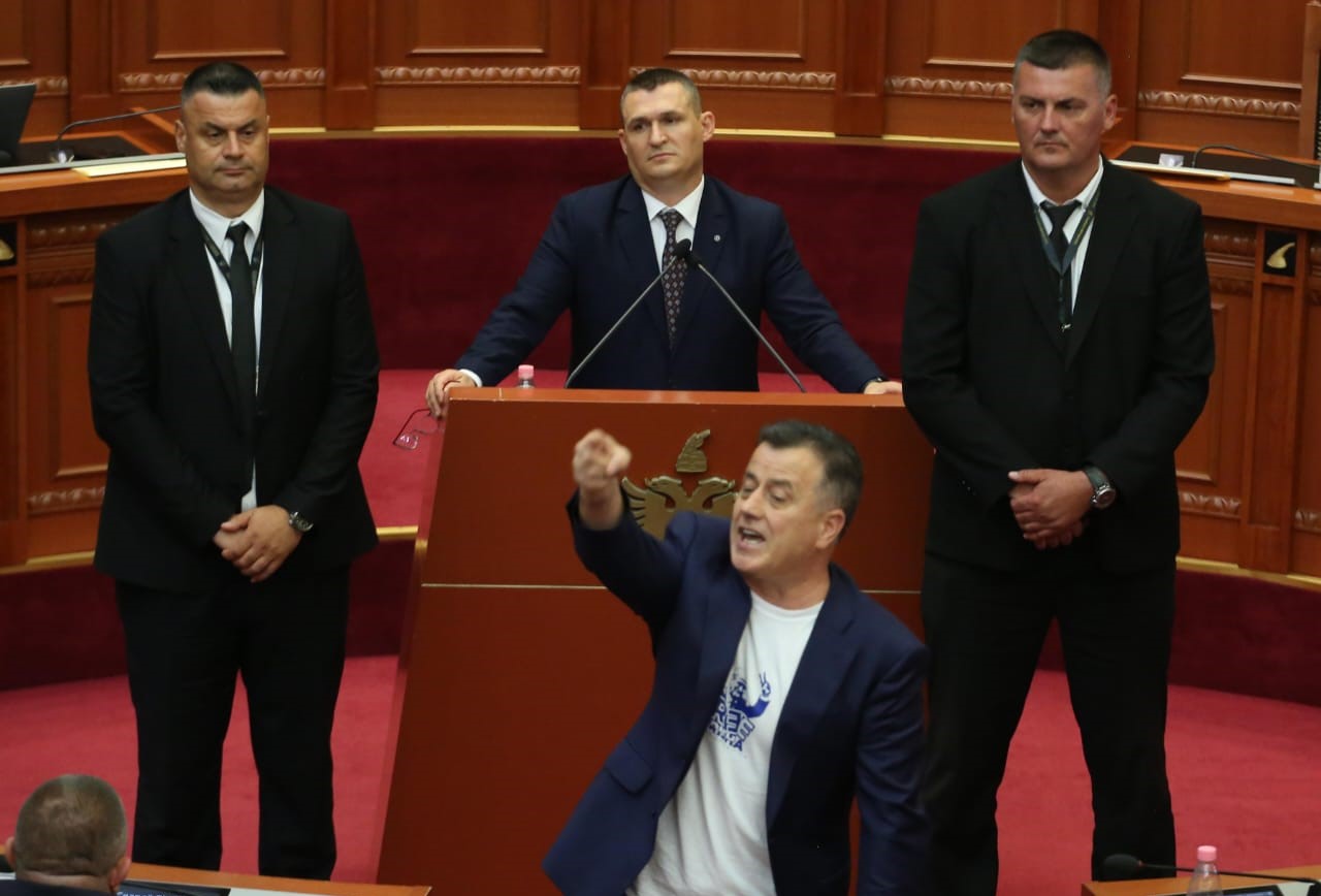 Më në fund Kuvendi vendos të bëjë detyrën: Vendos në kalendar mbikëqyrjen e drejtësisë! Në qendër të kontrollit SPAK, KLGJ dhe KLP