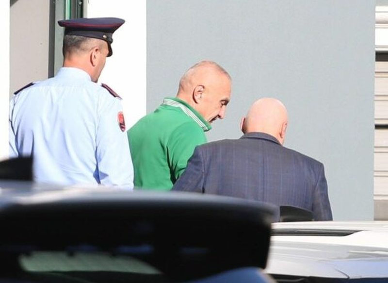 Pas Monikë në BIg Brother edhe Meta në emision televiziv?! Klodian i SPAK i jep dritë jeshile por Ministria e Drejtësisë e ndalon