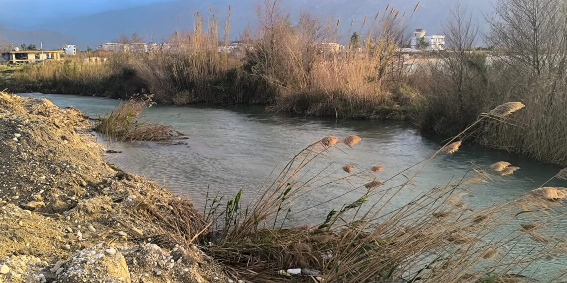 Tragjasi si tragjedi për ujin që i duhet Jugut