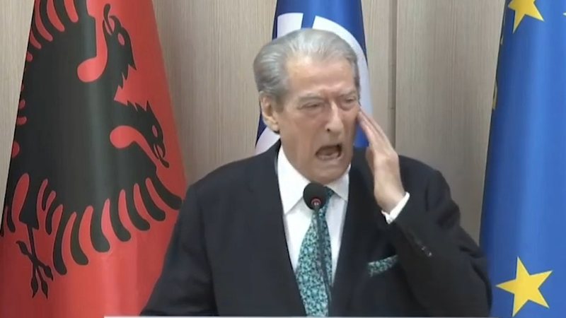 VIDEO/ Berisha nuk gjen dot kë Ilir kërkon:  Ngatërron emrin e ndërtuesit të kullave me Zenin, Ilir Shtufi…jo,…Tufi…Ilir Lleshi…