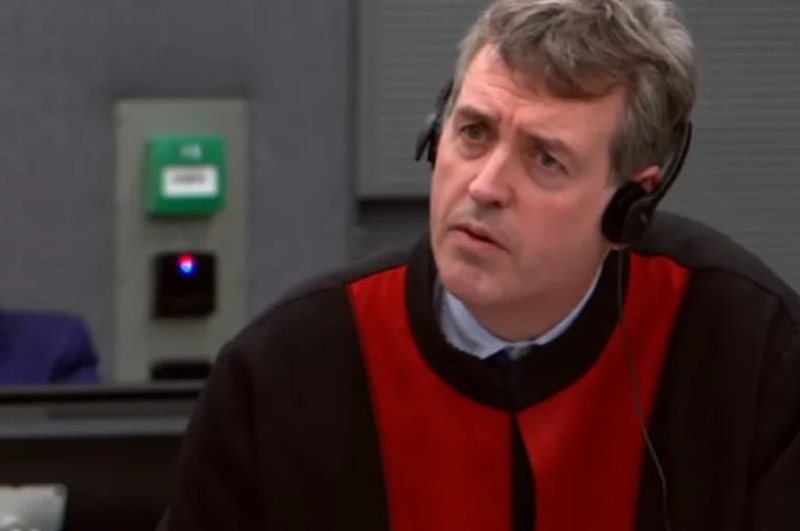 Mbrojtja e Rexhep Selimit: Kompensimi financiar mjaftoi që dëshmitari të gënjejë trupin gjykues