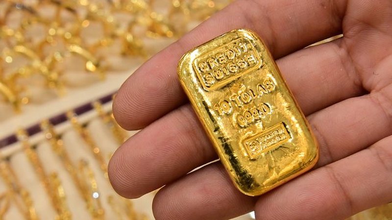Historia e pazakontë e italianit që hodhi gabimisht në plehra shufra ari me vlerë 120 mijë euro