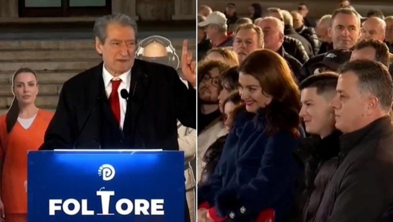 Drejtësi bashkëpuntore në krimet e tij! Bojkotoni shkollën më 20 shkurt… Sali Berisha shkel çdo ligj dhe konventë: Nxit fëmijët t’i bashkohen protestave të dhunshme, bënë për të qeshur vetëm Garon …