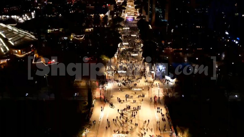 VIDEO/ Pamje me dron: Nga protesta në protestë, numri i militantëve të Berishës sa vjen dhe ulet