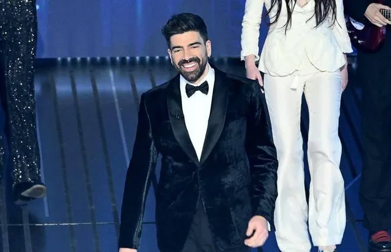 Emocion dhe lot në Sanremo: Gianluca Gazzoli realizon ëndrrën e jetës në ditën e lindjes së nënës së ndjerë
