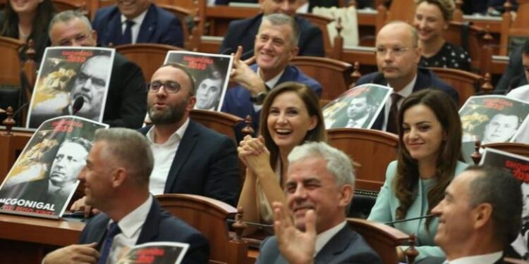 Rasti Hoti dhe narko-opozita e Berishës: Hijet e krimit mbi selinë blu