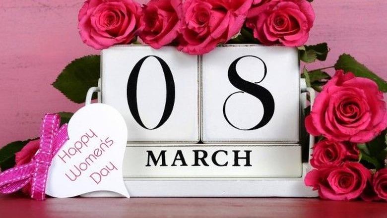 Sot 8 Marsi Dita Ndërkombëtare e Gruas, historia dhe domethënia! Uron politika: Një falënderim për gjithçka që bëni çdo ditë Sot 8 Marsi Dita Ndërkombëtare e Gruas, historia dhe domethënia! Uron politika: Një falënderim për gjithçka që bëni çdo ditë