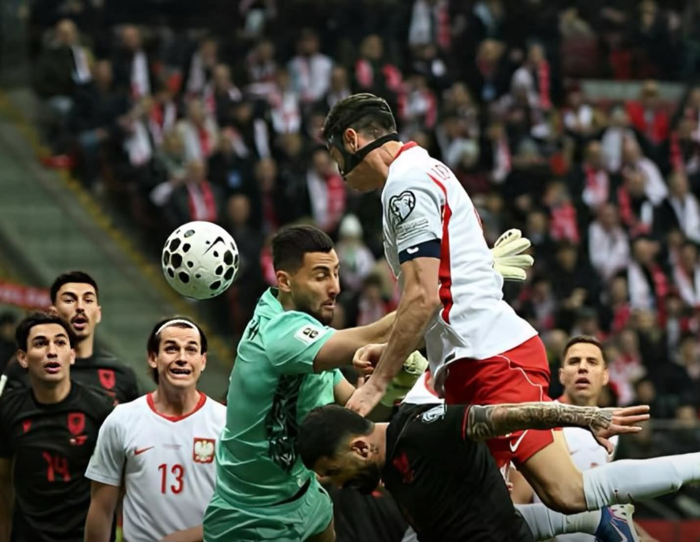 Shqipëria nuk u mposht nga Polonia, por nga vetvetja! Po nuk shënove, do ta pësosh… Shqipëria nuk u mposht nga Polonia, por nga vetvetja! Po nuk shënove, do ta pësosh…