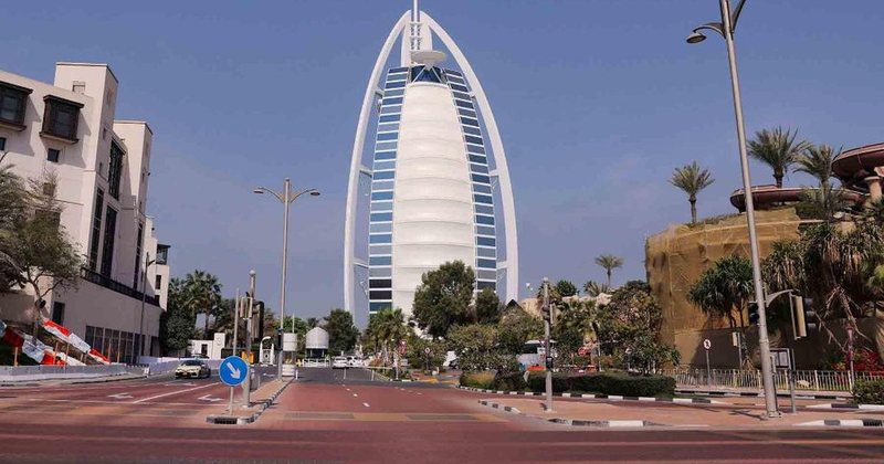 Reuters: Si po vihet në provë statusi i Dubait si strehë e sigurt për biznesin