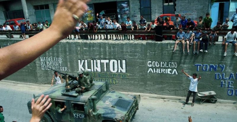 Dhjetra mijëra të vrarë e të zhdukur! Lufta në Kosovë: Sot përvjetori i 27-të i bombardimeve të NATO-s kundër Serbisë