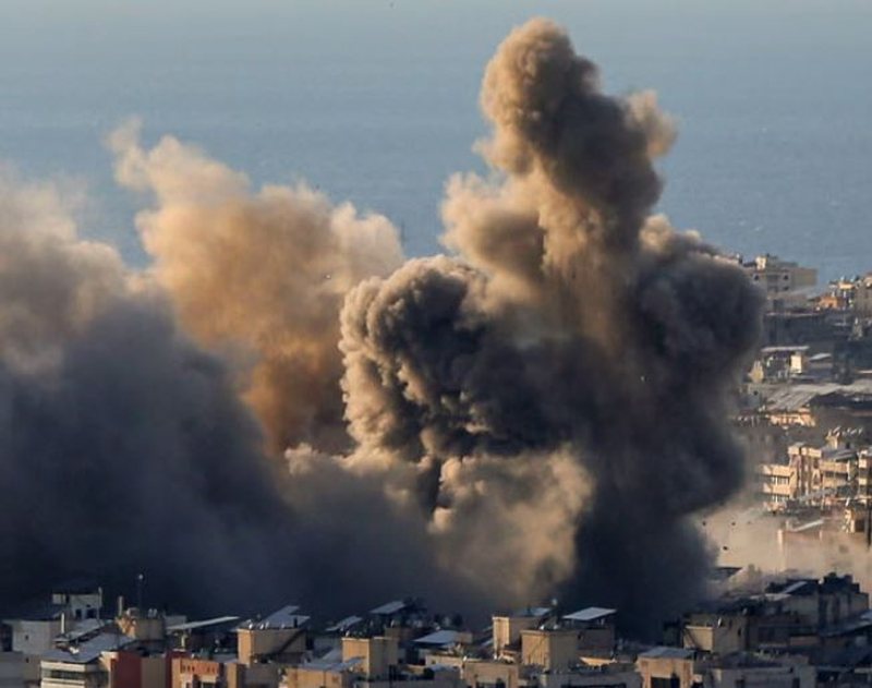 Irani mbyll Ngushticën e Hormuzit dhe kërcënon: Do djegim çdo anije që… Irani mbyll Ngushticën e Hormuzit dhe kërcënon: Do djegim çdo anije që…