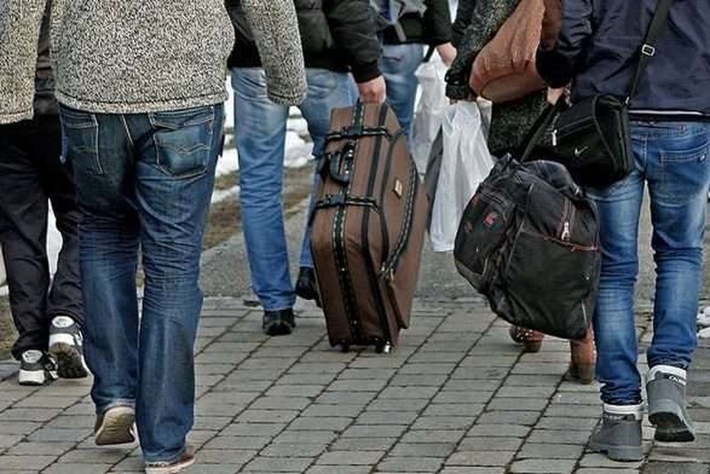 Raporti i Eurostat: Shqiptarët të tretët për marrjen e shtetësive në BE Raporti i Eurostat: Shqiptarët të tretët për marrjen e shtetësive në BE