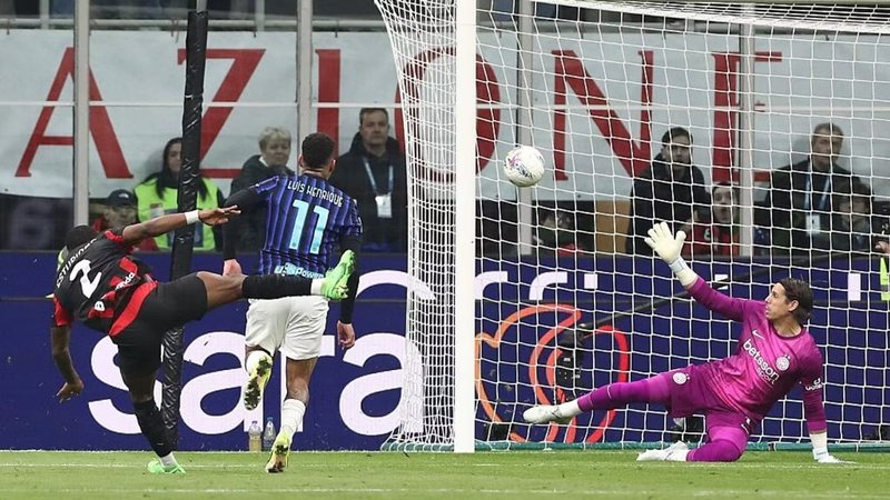 Madonina është kuqezi, Milani fiton derbin e dytë të sezonit me Interin dhe rihap garën për titull