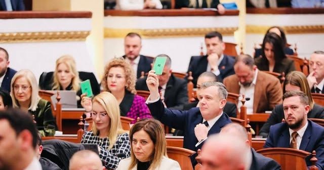 Dieta ushqimore, karburant, telefon të paguar: Sa na kushton Këlliçi, Balliu, Zeqineja apo Vokshi?