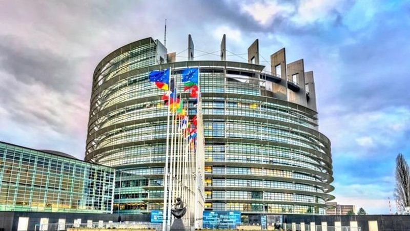 Parlamenti Europian voton raportin: Zgjerimi i BE përforcon sigurinë! Inkurajoni Shqipërinë e Malin e Zi në procesin e negociatave