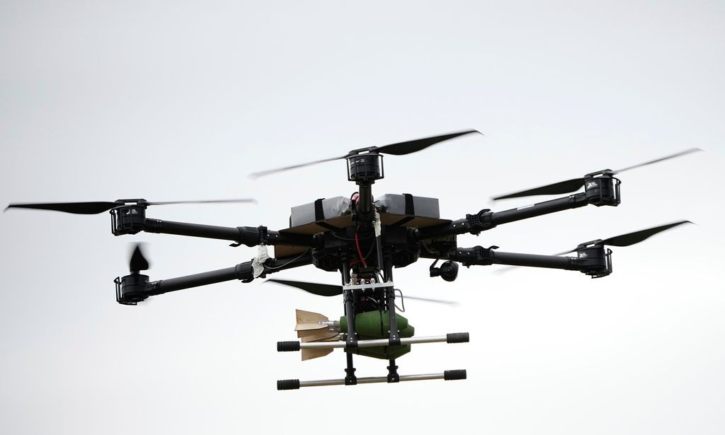 Alarm në Uashington, drone mbi bazën ushtarake ku qendrojnë Rubio dhe Hegseth