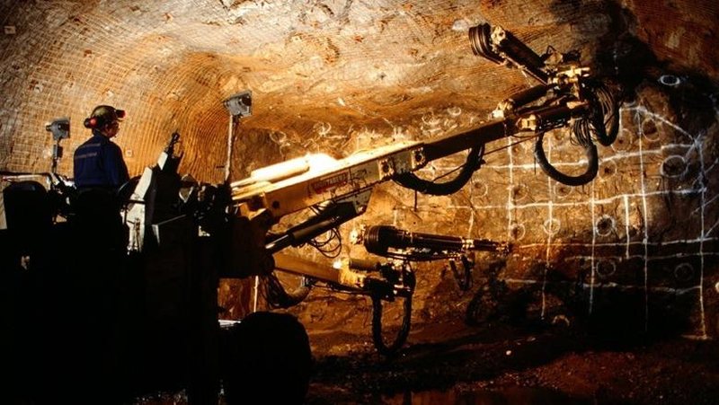 Vizita në Tiranë e ambasdores së SHBA në Athinë, Kathimerini: Marrëveshje investimi greko-amerikan në Bilisht Vizita në Tiranë e ambasdores së SHBA në Athinë, Kathimerini: Marrëveshje investimi greko-amerikan në Bilisht