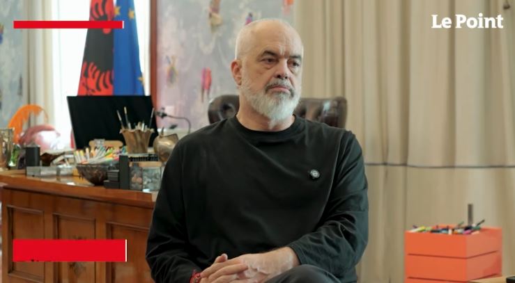 “Shqipëria nuk ka frikë nga kërcënimet”. Rama flet për Trump, NATO-n dhe muxhahedinët “Shqipëria nuk ka frikë nga kërcënimet”. Rama flet për Trump, NATO-n dhe muxhahedinët