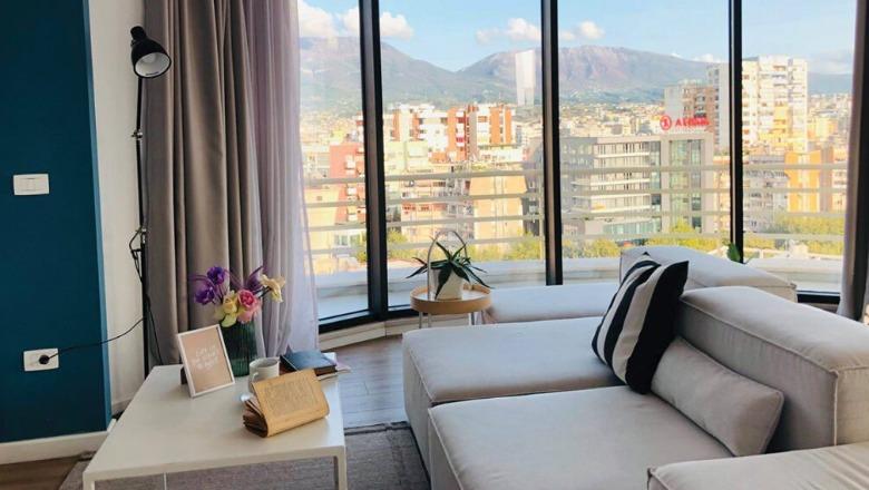 82.5% e shqiptarëve “të varfër” pronar! Të gjithë po japin shtëpinë me qira: Të ardhurat zyrtare arritën në rreth 400 mln euro në 2025-n