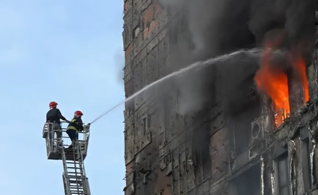 Pallatet që trembin: pas tërmetit, tani rreziku nga zjarri