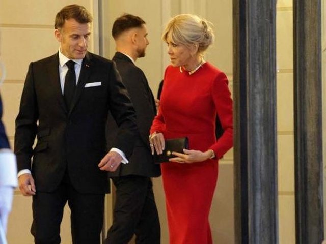 Brigitte Macron, rrëfimi i Premier Dame: Pashë tmerret e kesaj bote, ndonjëherë ndihem më e trishtuar se kurrë. Mbaj një ditar