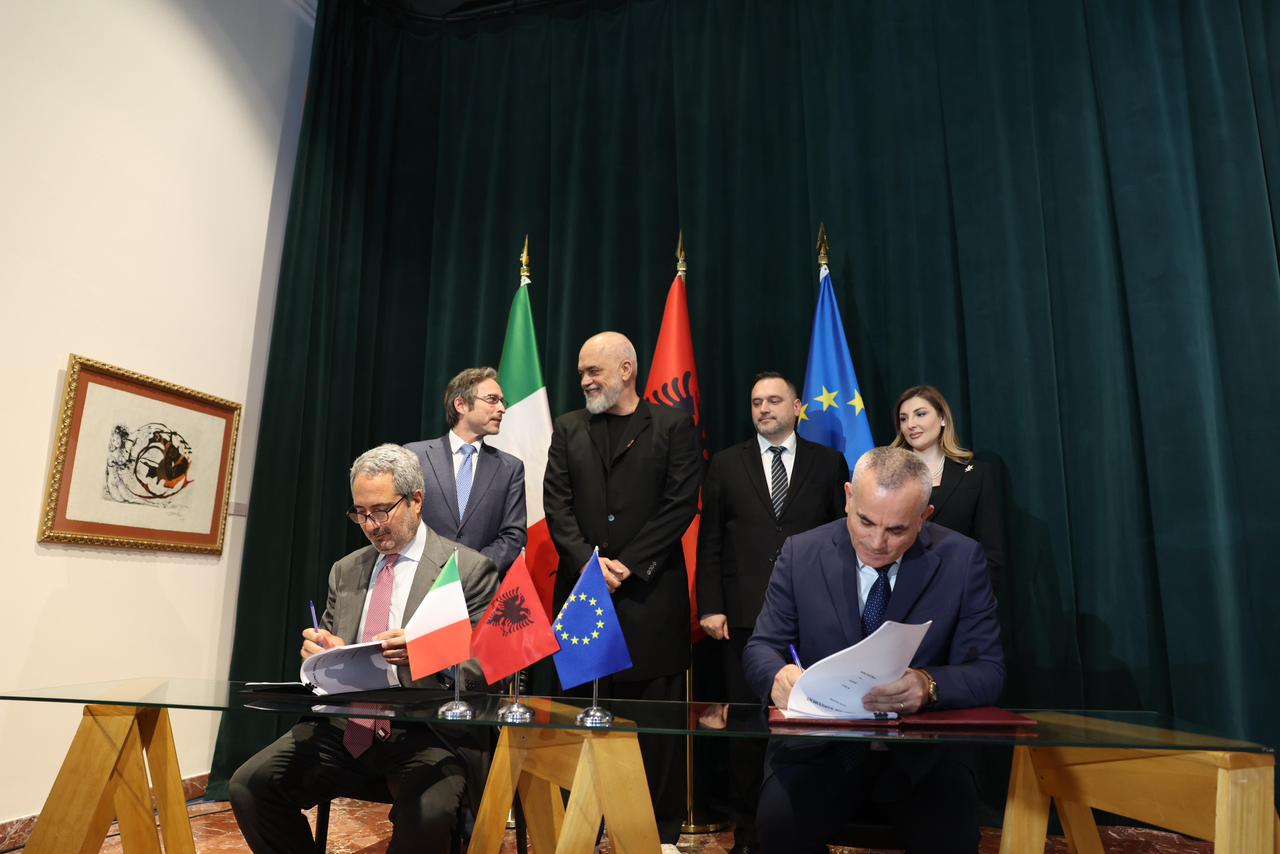 Marrëveshja KAYO-Fincantieri! Ambasada Italiane: Një nga investimet më të rëndësishme italiane në Shqipëri