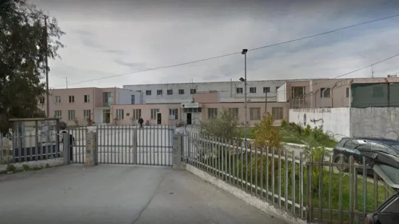 Pas gjyqit me noterprokurorin Ols Dado, SPAK keqpërdor drejtorinë e Burgjeve! Hakmerren me kontrolle në qelinë e Veliajt, kërkojnë edhe listën e takimeve