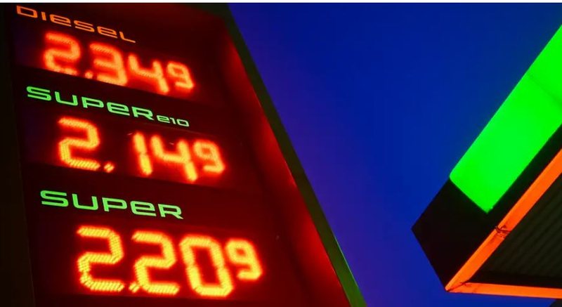 “Energjia e kushtueshme, konsumatorët po përballen me barrën e çmimeve të larta”! Analiza e DW: Gjermania pa një rrugëdalje! “Energjia e kushtueshme, konsumatorët po përballen me barrën e çmimeve të larta”! Analiza e DW: Gjermania pa një rrugëdalje!