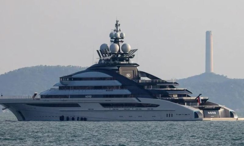 Misteri me superjahtin rus 500 milionë dollarësh, kaloi Ngushticën e Hormuzit pavarësisht bllokadës