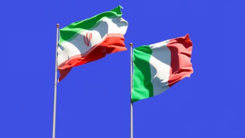 Irani sfidon Trump për Italinë: S’kemi arsye ta godasim Romën, e duam popullin italian, futbollin dhe ushqimin Irani sfidon Trump për Italinë: S’kemi arsye ta godasim Romën, e duam popullin italian, futbollin dhe ushqimin