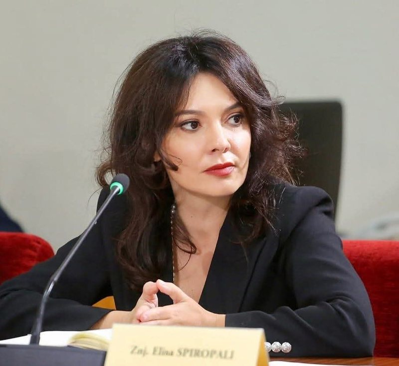 Debatet në PS – Reagon Elisa Spiropali: Heshtja ime nuk është mungesë pëgjigjeje