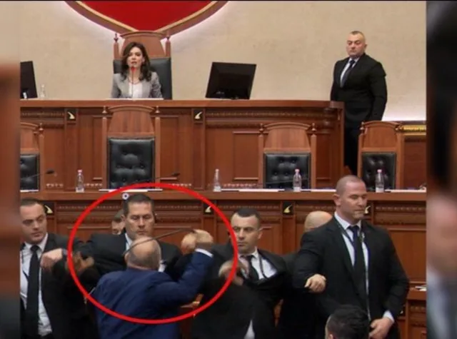 Balla: Dy fjalë mbi lajthitjen në objekt të Gjykatës Administrative, e cila paska ndërhyrë në kompetencat e organeve të Kuvendit