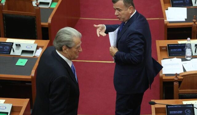 Balla rrëzon akuzat dhe sulmon opozitën në Kuvend: Porti MBM në Porto Romano, po shfrytëzohet vetëm 20% kapacitet! Paguheni nga taksat e tij