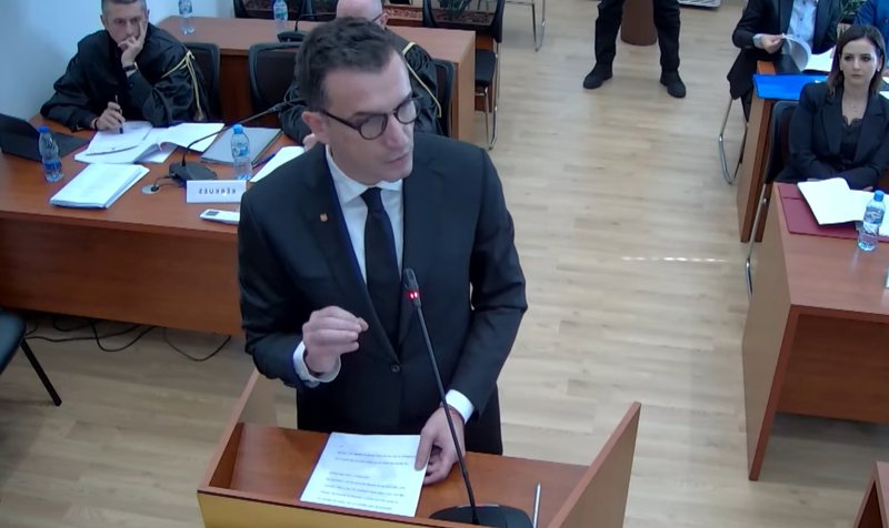 Veliaj kallëzon penalisht “kallëzuesit” inekzistentë “Nesti Angoni” dhe “Nasta Pëllumbi”