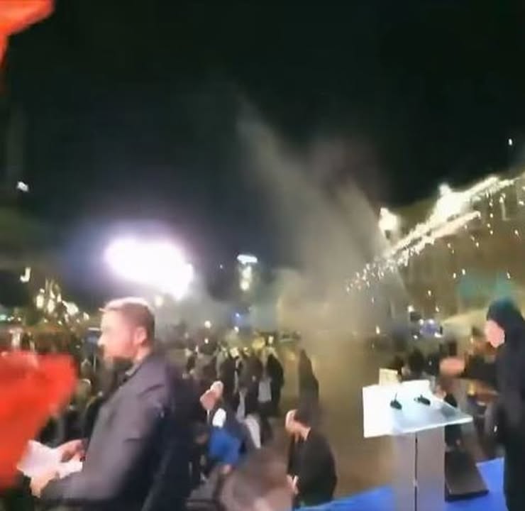 Protesta që i flet të vetëve